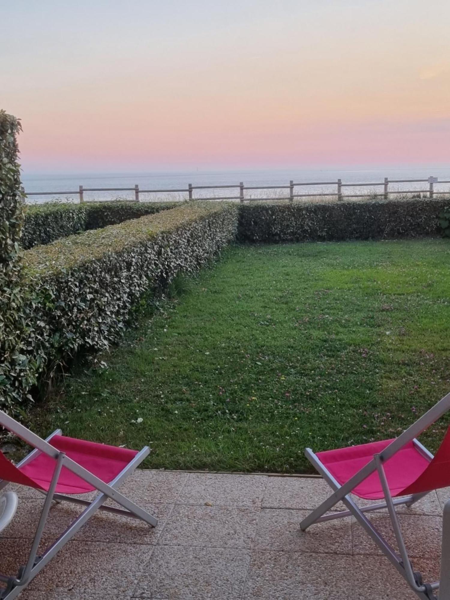 Les Rochers De Vallieres, Appartement De 35 M2 Avec 1 Chambre, Terrasses, Jardin 140 M2, Vue Panoramique Face A L'Ocean ! Saint-Georges-de-Didonne Eksteriør billede